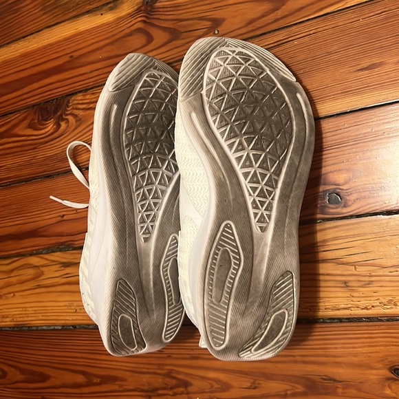 New Balance Beaya Dynasoft - Picture 2 of 3